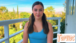 Violet Dawn - EARLY LEAK  Violet Dawn - Risky Outdoor Fun with Florida Teen Hottie Violet Dawn