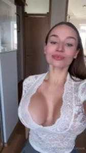 Alice Redlips Gets Creampied By Her Man's BWC