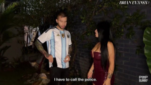 Alejandra Palacios Is Caught Peeing In Public And Gets Fucked