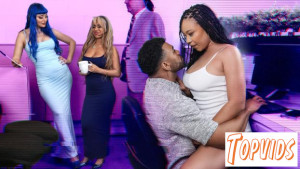 Jewelz Blu, Adriana Maya & Luna Luxe - The Boss Let Me Fuck All of My Coworkers: Freeuse On the Job