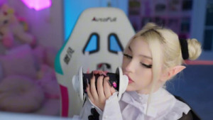 Elf Alice Delish ASMR Ear Licking And Kissing