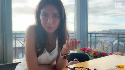 Horny Babe From A Dating Site Let Me Fuck Her On The First Date