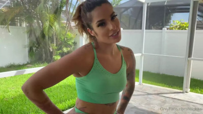 Kaai Its Masturbates After Yoga