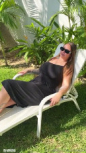 Ava Nicks Cheats On Her Husband With The Gardener