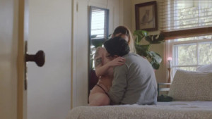 GwenHoney Gets A Cumshot After Being Plowed