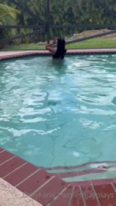 Emjayplays Gets Laid After Skinny-Dipping In The Pool
