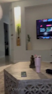 Autumn Ren Gets Creampied By Her Roommate