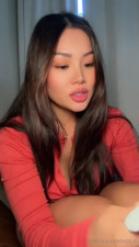 Jezzi.Xo Screws Her Pussy With A BBC Dildo