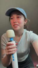 Imrosebeck's Solo Session With Her Vibrator