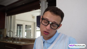 Trixi Brooks Gets Banged By Her Nerdy Stepson
