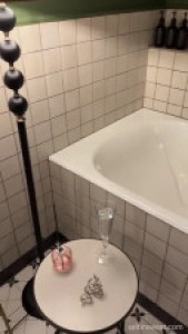 Seltin Sweet's Sensual Bathtub Dildo Ride
