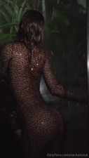 RachelCook Poses Nude & Wet In The Shower
