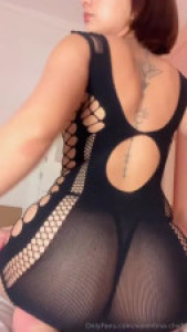 Valentina.chx5 Plays With Her Vibrator