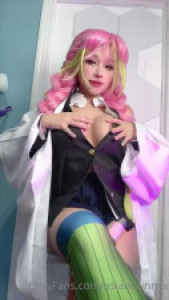 Asian Bunny X Masturbates As Mitsuri Kanroji