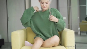 Eva Elfie Straddles A Cock On The Sofa
