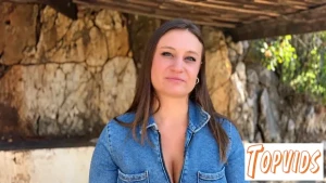 Oceane - Oceane, 27 years old, flight attendant from Aubagne!