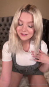 Pryceisright Teases And Shows Off Her Fully Naked Body