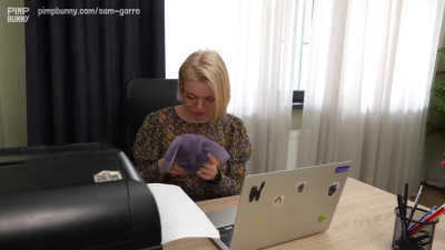 I Like To Cheat On My Husband With My Colleague’s Big Dick