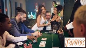 Gizelle Blanco & Erotic Medusa - Cards On The Table - Episode 1
