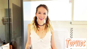 Eva - Eva, 30 - Eva, 30, likes to be the center of attention of these gentlemen   