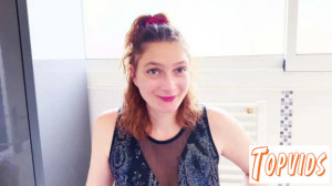 Charlotte & Lyia - Charlotte, 32, is guided by Lyia   