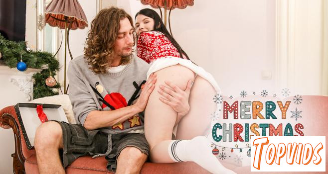 Cherry Black - Unwrapping Cherry’s Christmas gift