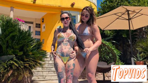Megan Inky & Sophia Burns - SOPHIA & MEGAN Passionate Lesbian Fun