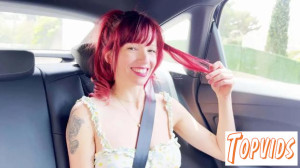 Chaarlene - Chaarlène - Chaarlène savors her meeting with two men   