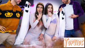 Selina Bentz & Juniper Ren - The Virgin Curse: Juniper & Selina’s Halloween Pact