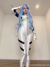 HidoriRose Gets Squirt Thanks To Her Fingers