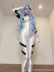 HidoriRose Gets Squirt Thanks To Her Fingers