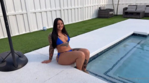Roxanne Roselle Blows And Rides JMac's BWC By The Pool