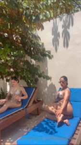 Ari Azul And Princesa Amor Masturbate Outside