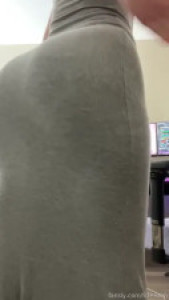 Lisa Peachy Teases Her Booty Under A Dress
