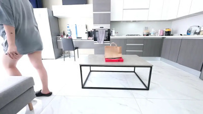 Asian Obokozu Gets Railed By The Delivery Guy