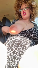 Hanna Cnez Enjoys Solo Time In The Car