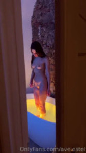 Ave Estel Plays With Herself In The Bathtub