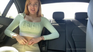 Scarlett Jones' Sneaky Solo Play Inside The Car