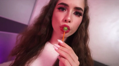 Laurelvip Gets Slammed In Doggy Style