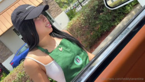 Starbucks Girl Vivienne Vo Gets Fucked In A Car