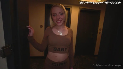 Dixielynnxxx Gets Slap Marks On Her Round Butt