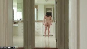 Isa Bella Gets Intimate With Her Husband
