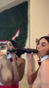 Bunny Mati Khalifa Sucks A Mirror Mounted Dildo