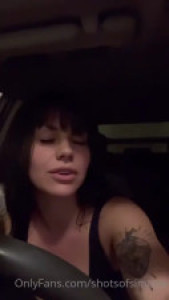 Shotsofsimone Makes Herself Cum Inside A Car