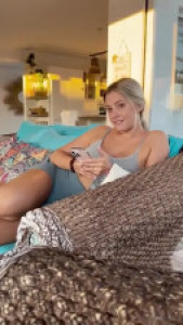 Miss Alice Wild's BJ Ends With A Facial
