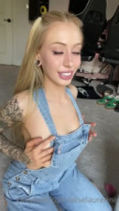 Elise Laurenne Plays With Her Big Dildo