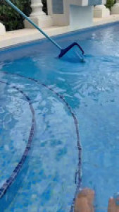 Fallonlovexo Giving A Lusty Footjob By The Pool
