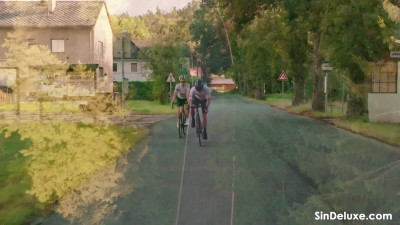 OliviaSpark's Oiled Outdoor Sex After Cycling