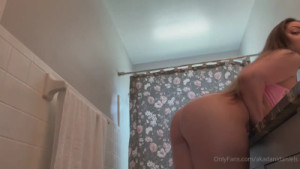 Dani Daniels Masturbates Before Taking A Bath