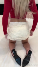 Vega Thompson Shows Off Her Tight Butthole